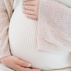 然而，中国公🏙8️⃣司和美🛳🚕国公司🚒之间有🌨🏑着两种截然不🥬同的战略🧼🐛